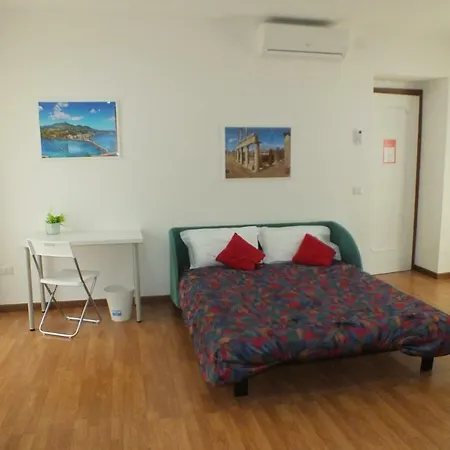 Διαμέρισμα Bacidapompei